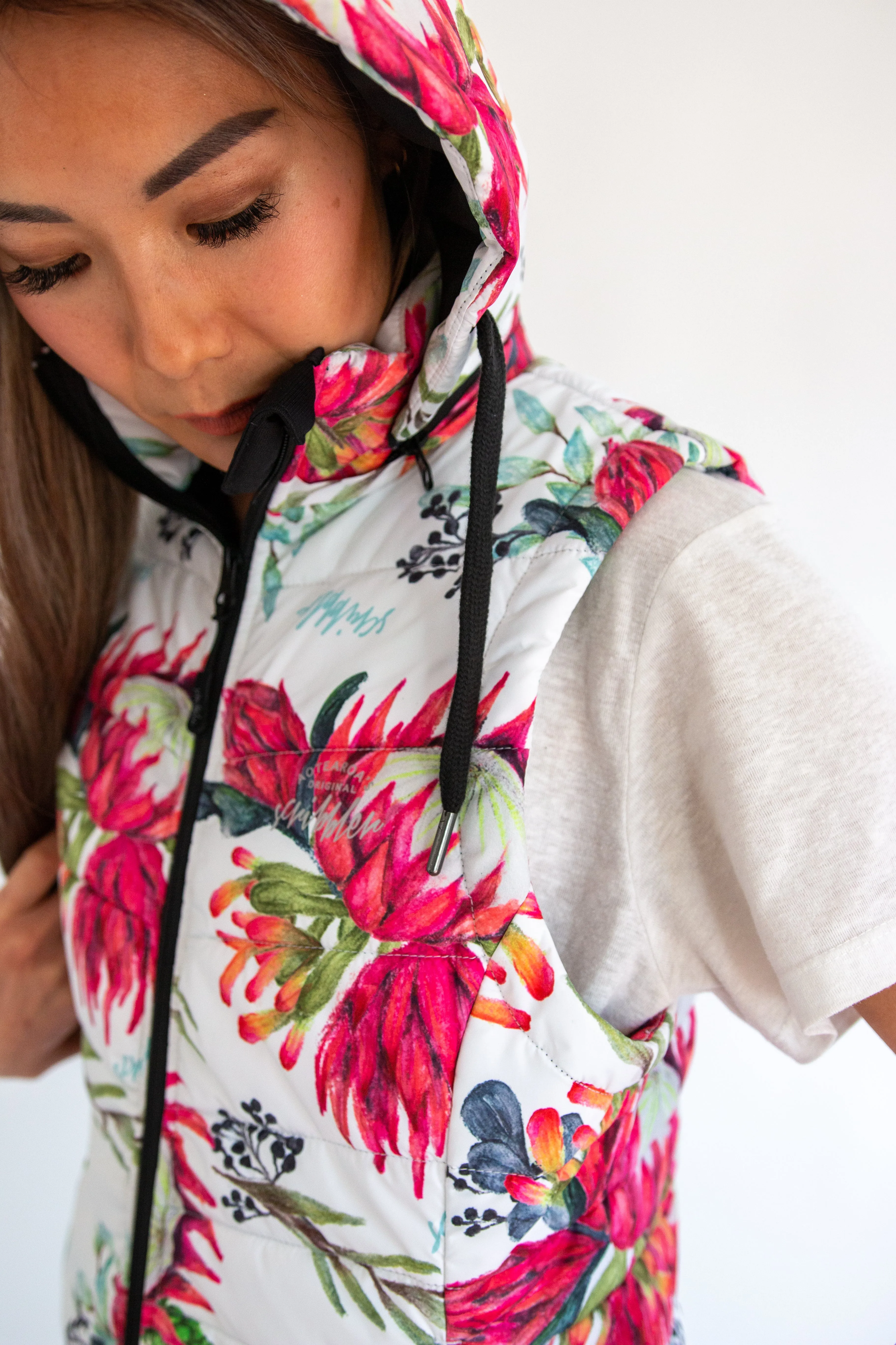 African Protea waterproof puffer vest