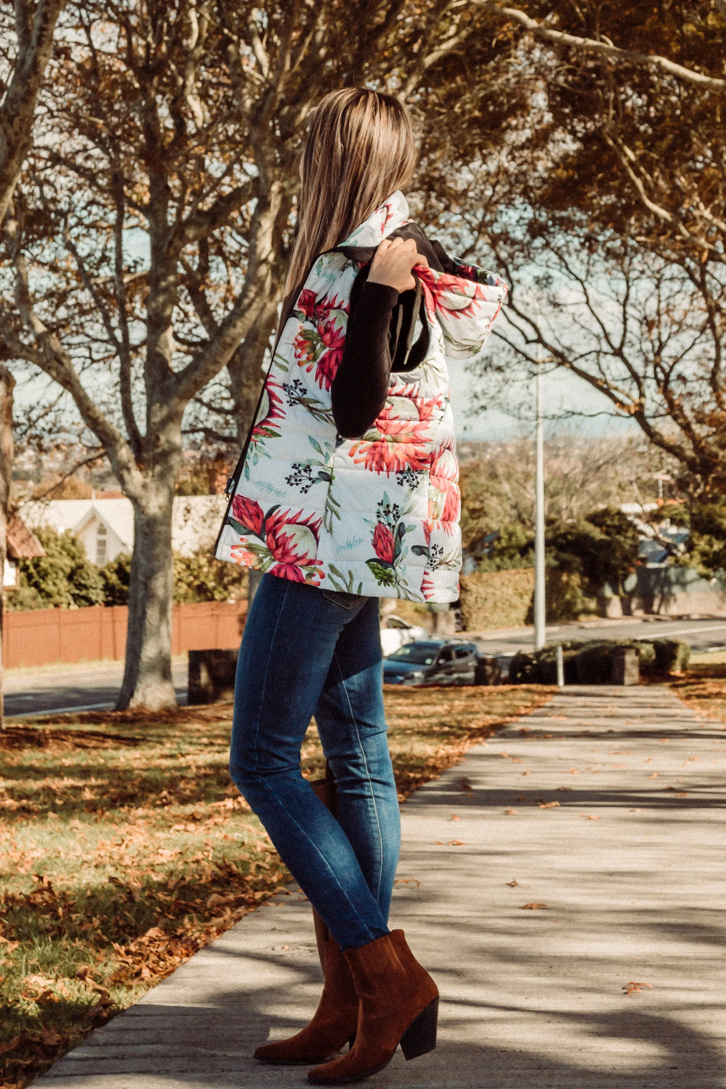 African Protea waterproof puffer vest