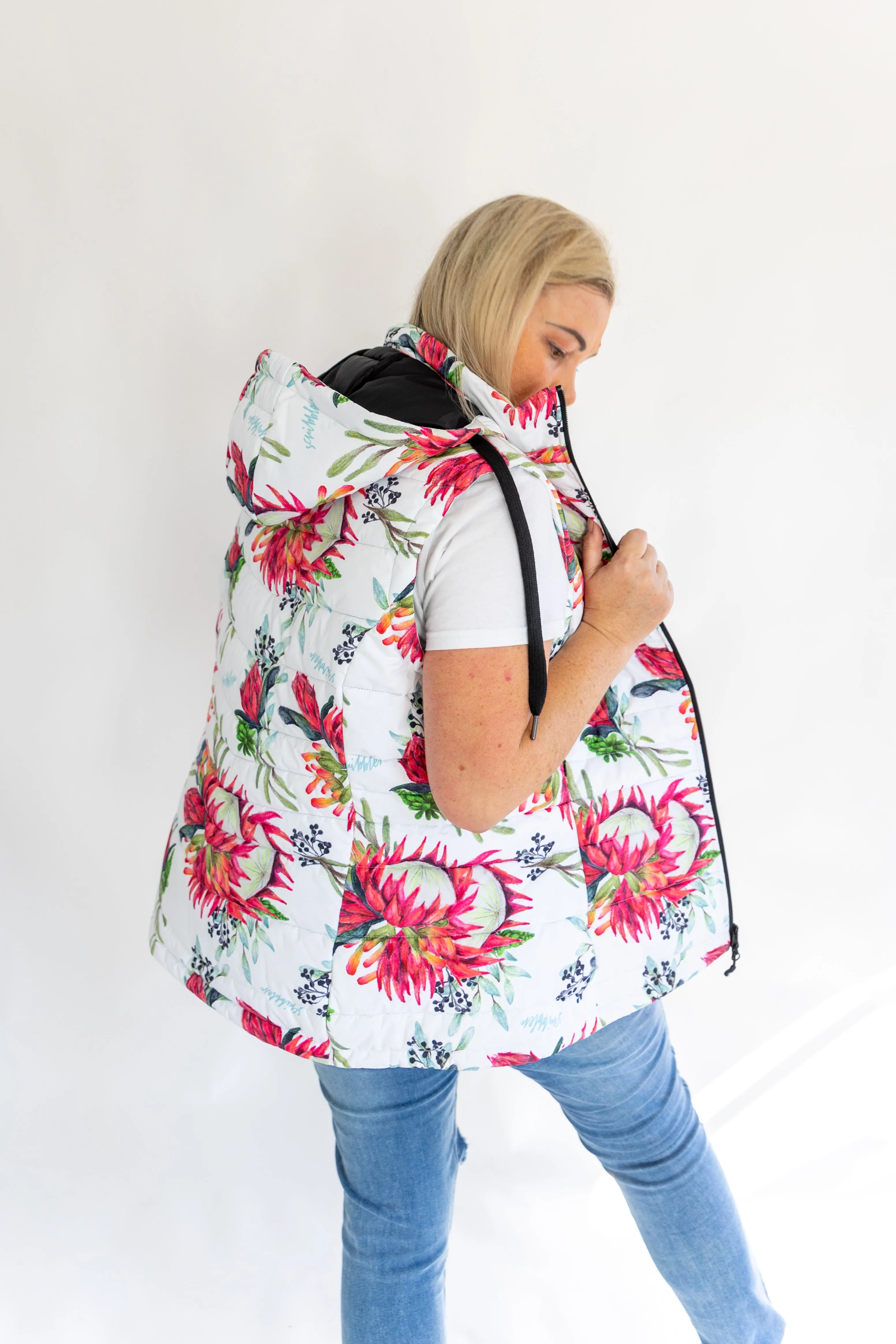 African Protea waterproof puffer vest