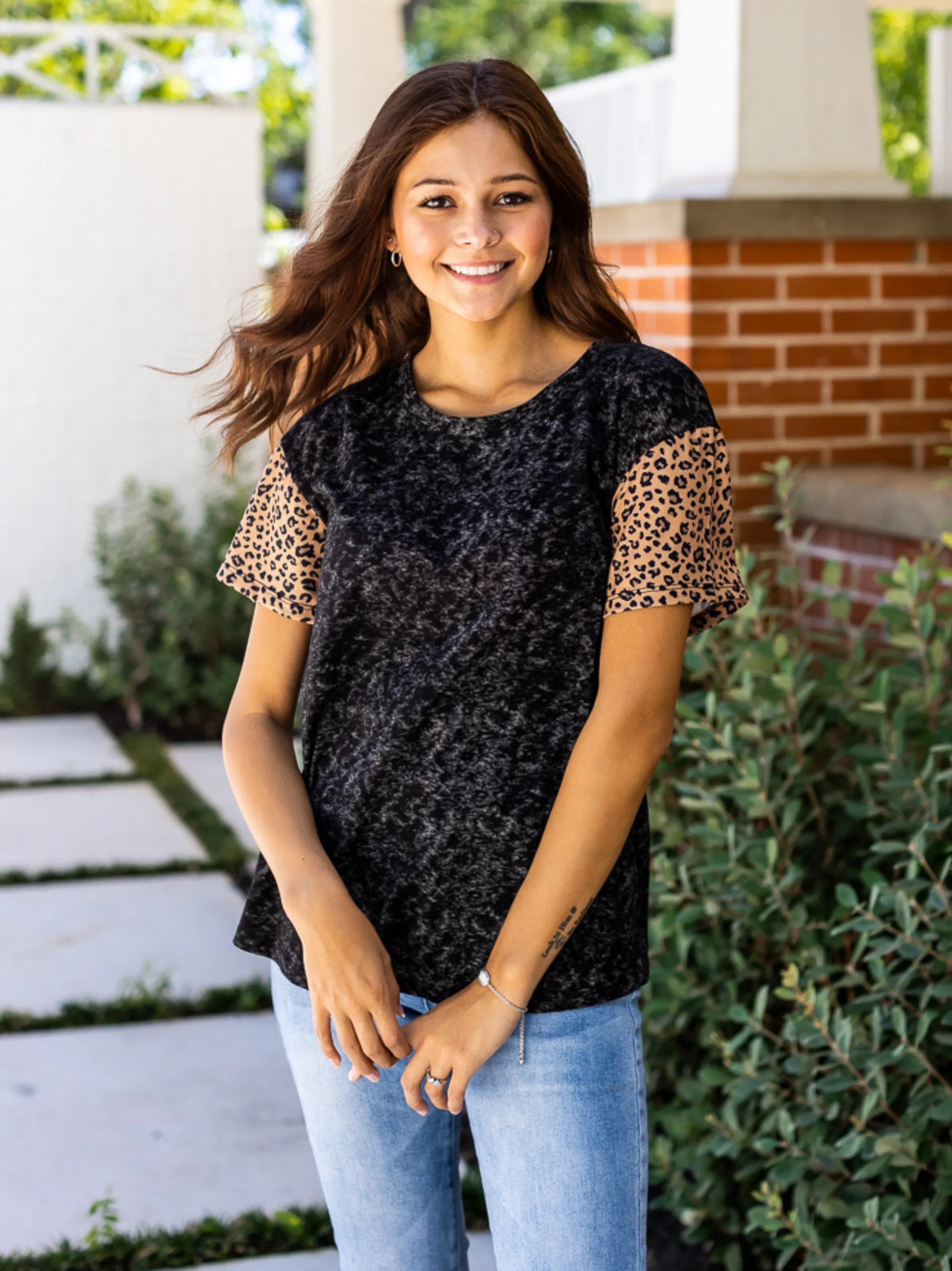 black oxide leopard sleeve top