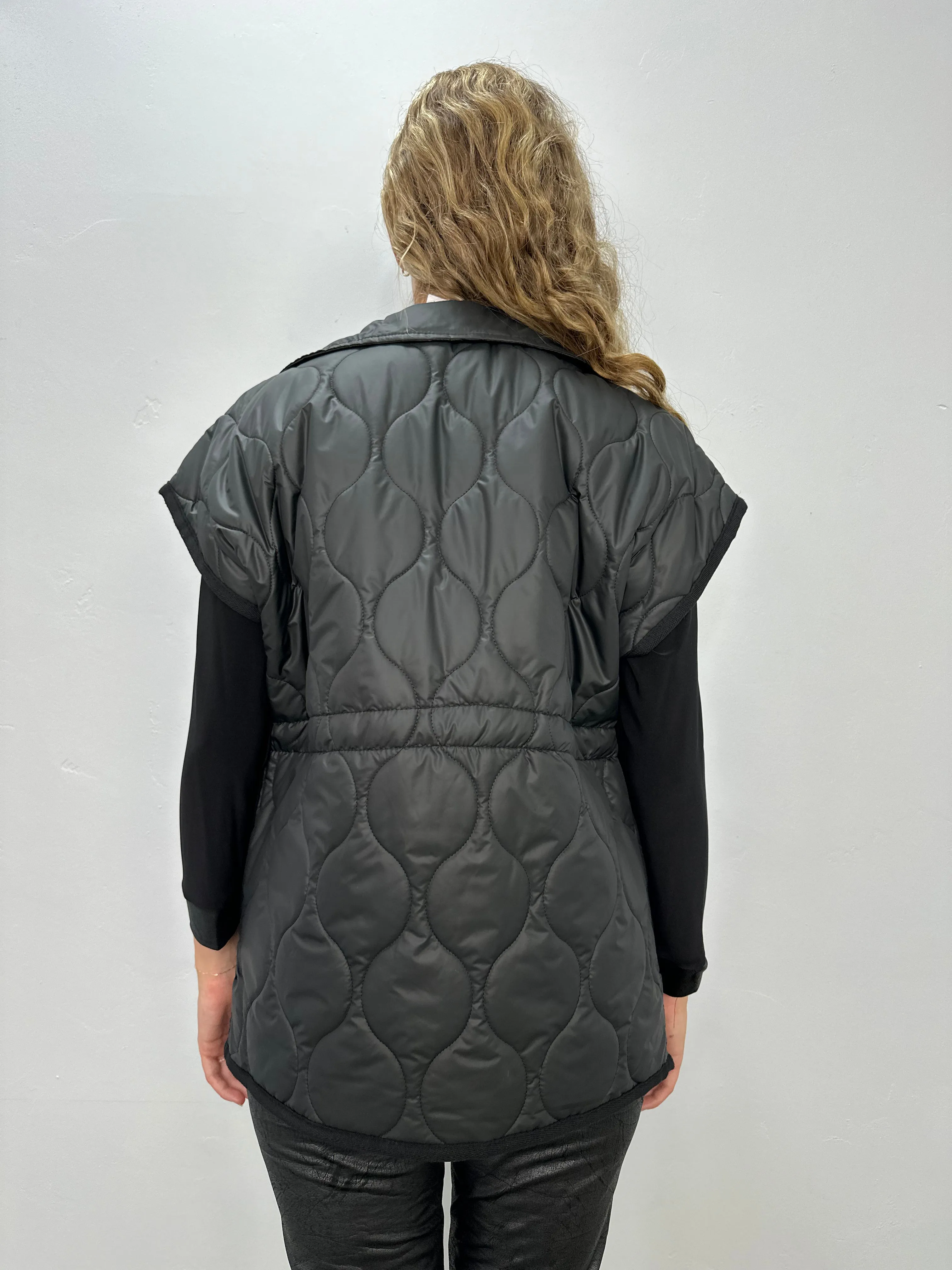 Black Short Sleeve Zip Up Vest with Drawstring Waist