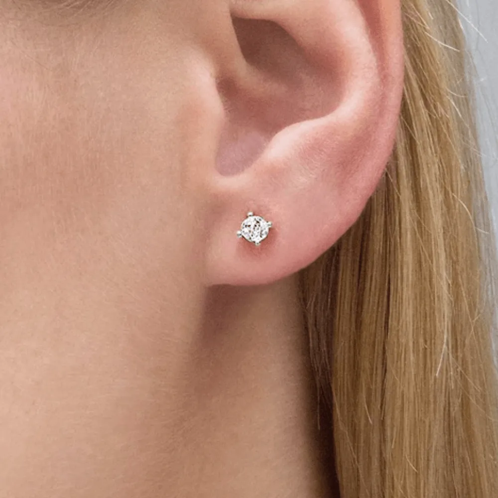 CARAT* London Single Round Stud Earring