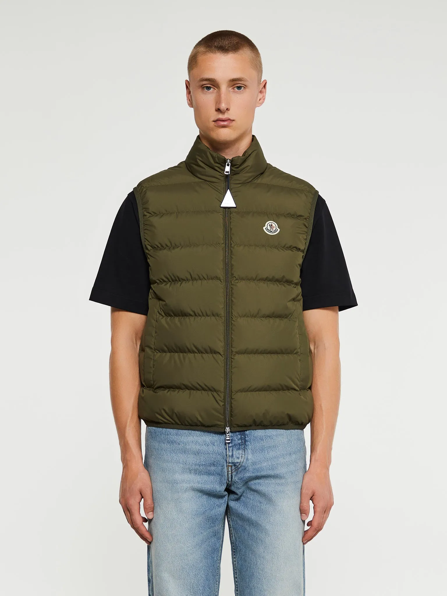 Contrin Vest in Olive Green