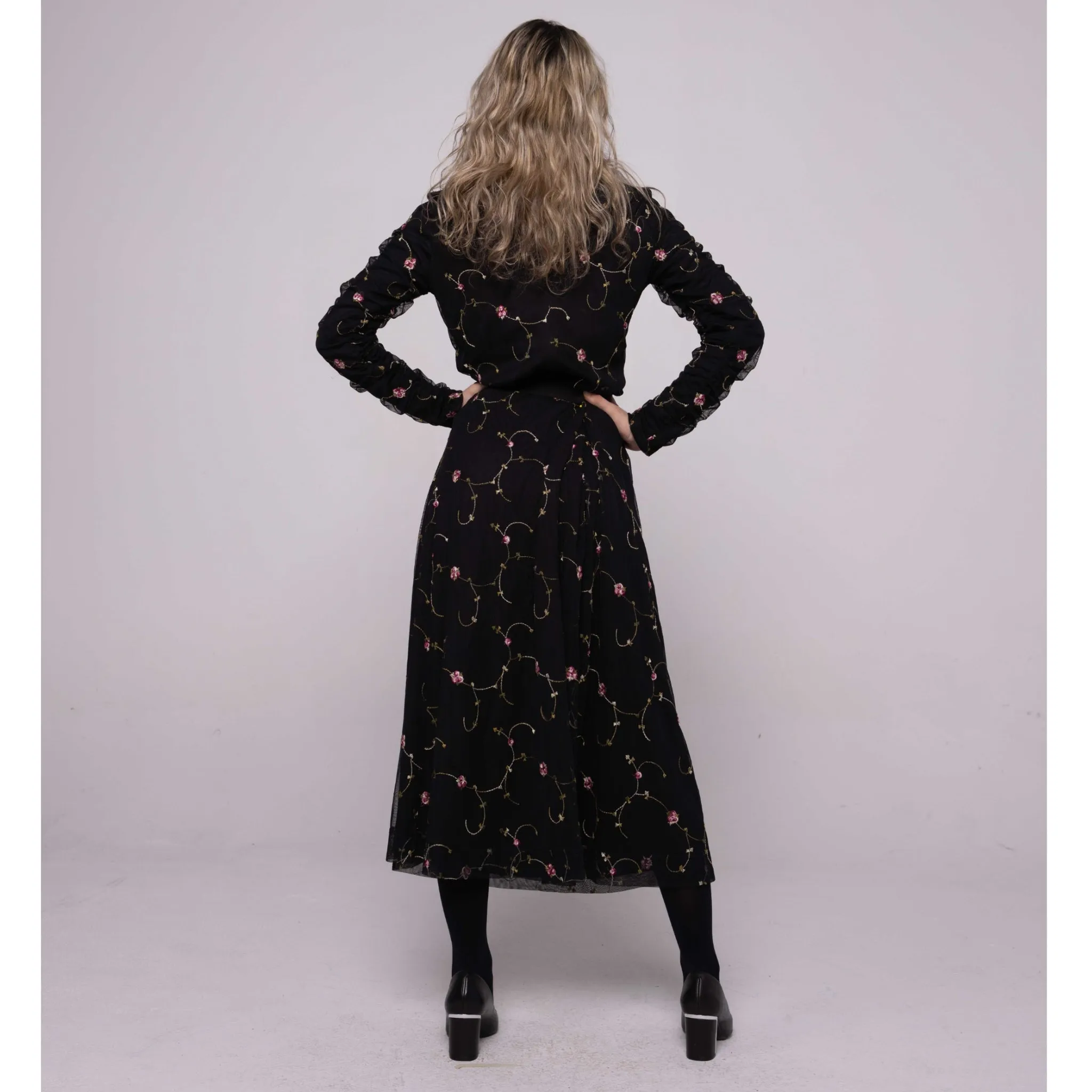 Embroidered Mesh Set by Ivee