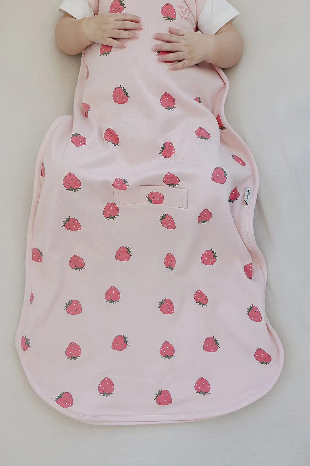>Woolino Merino Wool 4 Season ULTIMATE Sleep Bag - Strawberry