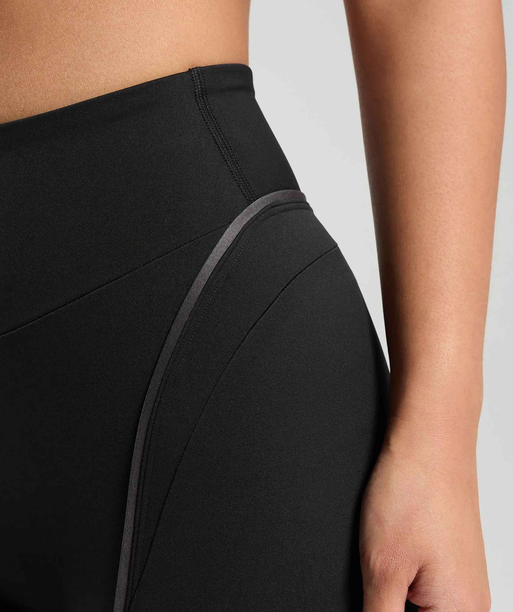 Gymshark Contour Shorts - Black/Metal Grey