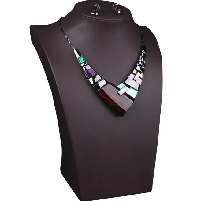 Ladies Multiple Splice Alloy Resin Necklace