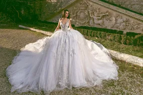 Luxury Wedding Dress: Bling Beaded Lace Applique Ball Gown