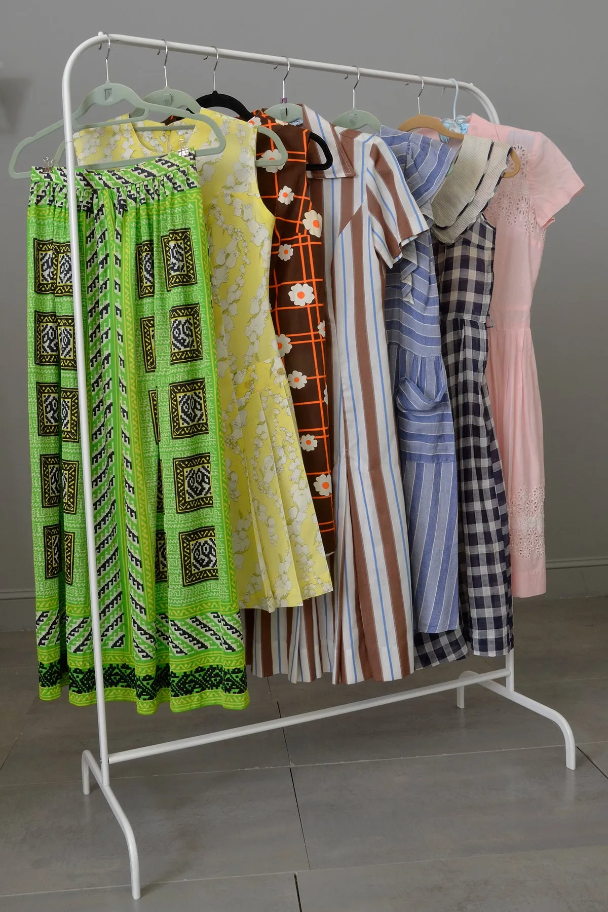 Wholesale Resale Vintage Clothing Lot - 7 Pieces | Not Perfect Some with Flaws