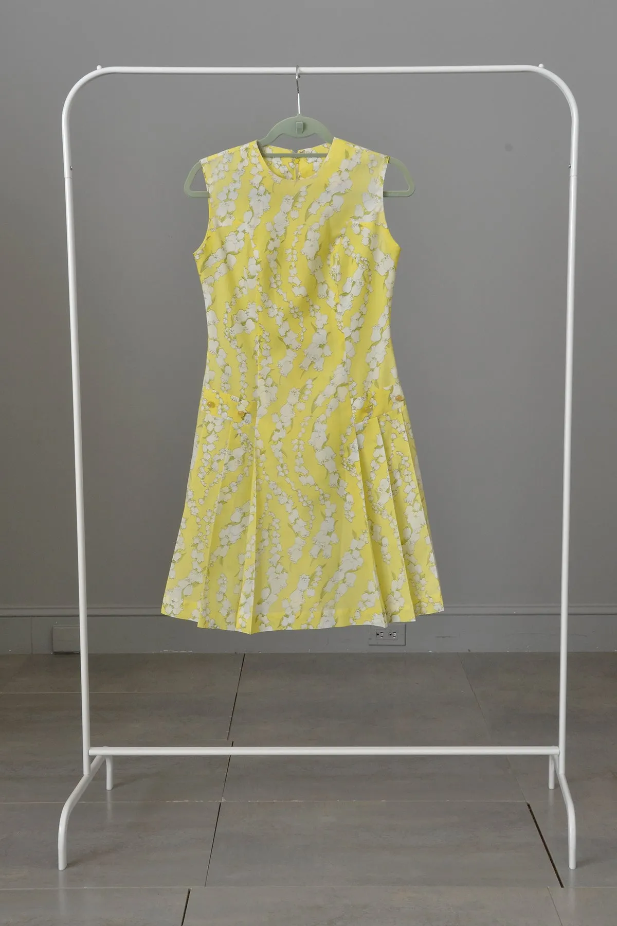 Wholesale Resale Vintage Clothing Lot - 7 Pieces | Not Perfect Some with Flaws