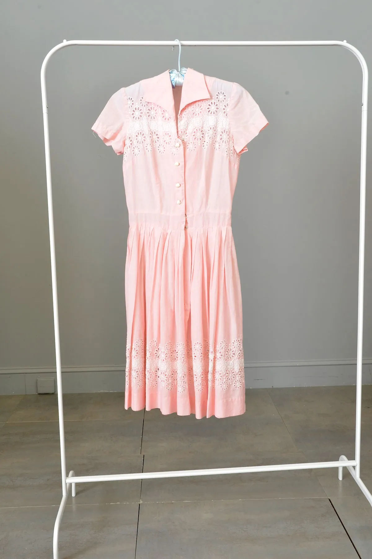 Wholesale Resale Vintage Clothing Lot - 7 Pieces | Not Perfect Some with Flaws