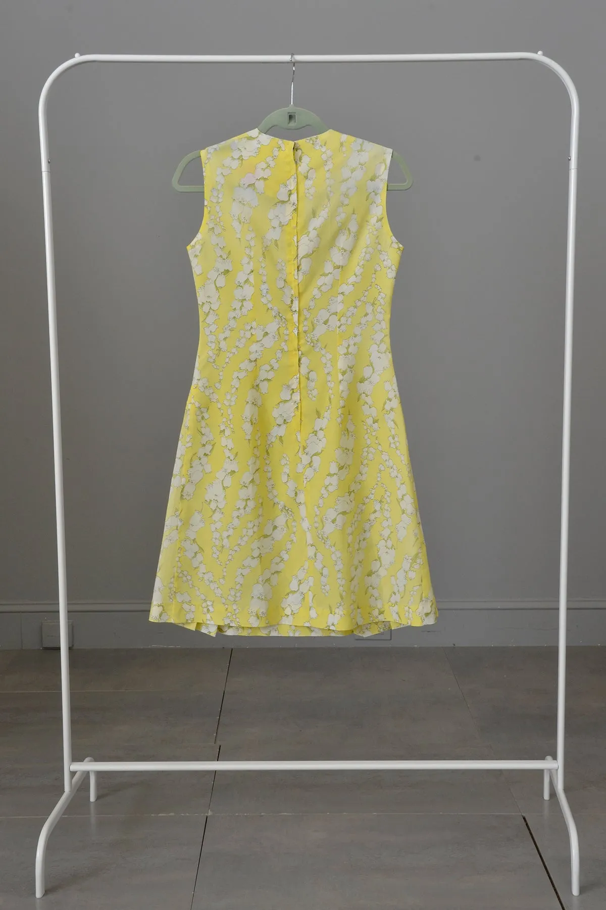 Wholesale Resale Vintage Clothing Lot - 7 Pieces | Not Perfect Some with Flaws