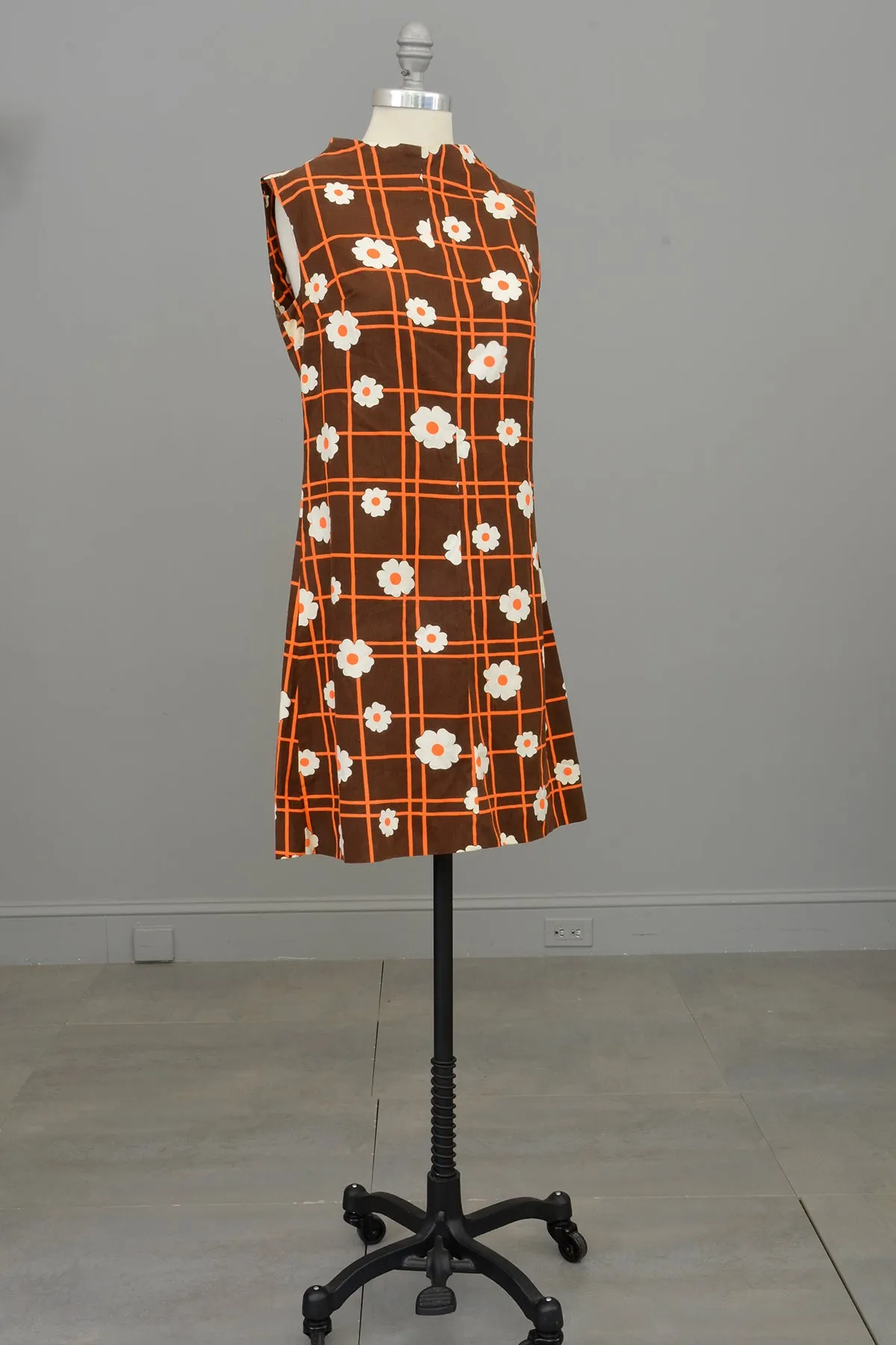 Wholesale Resale Vintage Clothing Lot - 7 Pieces | Not Perfect Some with Flaws